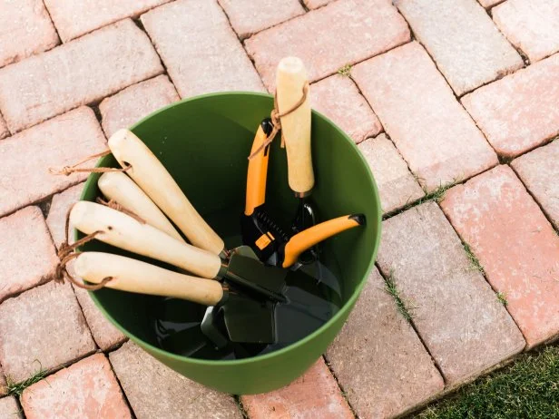 How to Maintain Garden Spades: Essential Tips for Lasting Durability