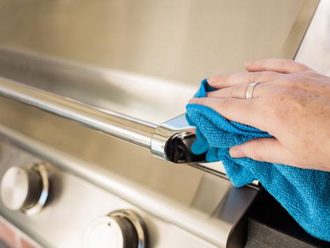 How to Deep Clean Your Gas Grill