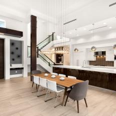 Bright, Open Plan Kitchen With Modern Design