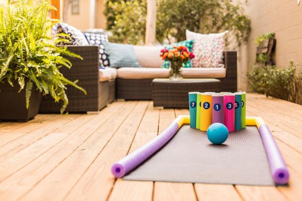 Put that yoga mat that’s rolled up in your closet to good use!  A few simple materials and you’ve got a fun activity the kids can do on the patio, deck or yard. It’s also perfect for rainy days indoors!  DIY SXS LINK HERE