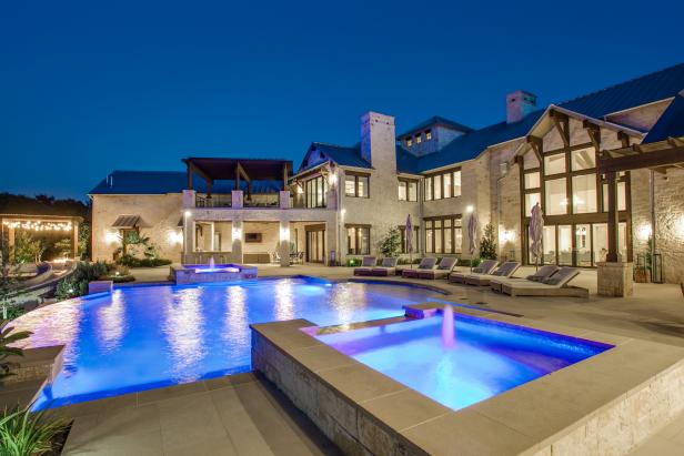 Two Tiered Pool With Dual Spas Outdoor Living Space Highlight Texas