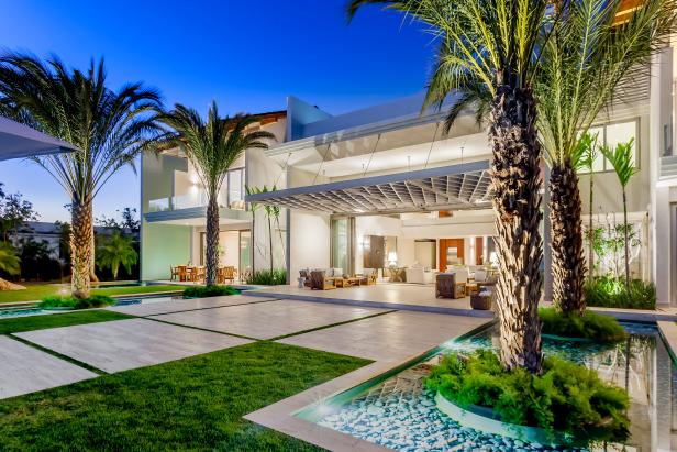 Photo Page | HGTV Photo Page | HGTV on Tropical Outdoor Living id=27192