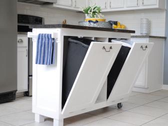 Hiding Trash Cans in Kitchen Island