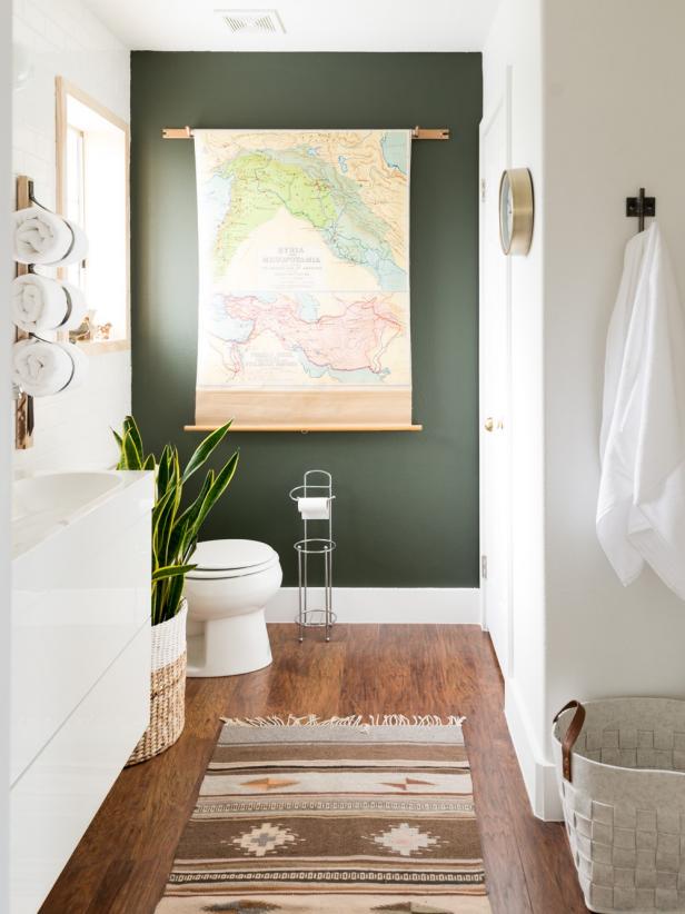 Bathroom Decor Idea With Sage Green Paint Wall chicago 2021