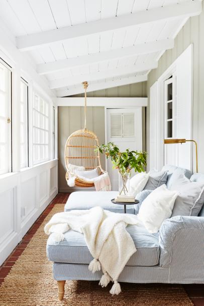 20 Gorgeous Sunroom Design Ideas, What Kind Of Furniture Do You Use For A Sunroom