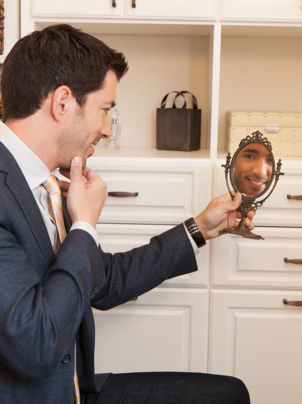 The Best Pictures of Drew Scott from HGTV's Property Brothers and