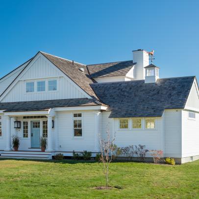 Charming White Farmhouse in Rhode Island