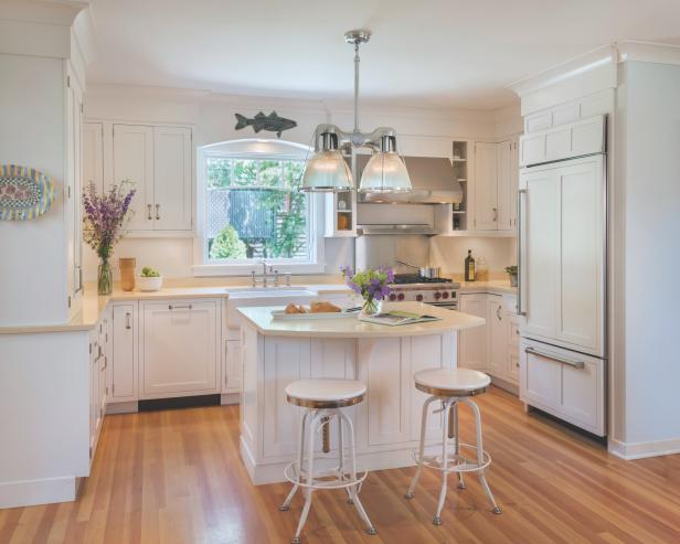 White Cottage Kitchen