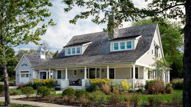 Beautiful, Quaint Summer Home | HGTV