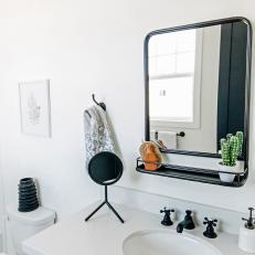 Fun Contrast in Black and White Bathroom
