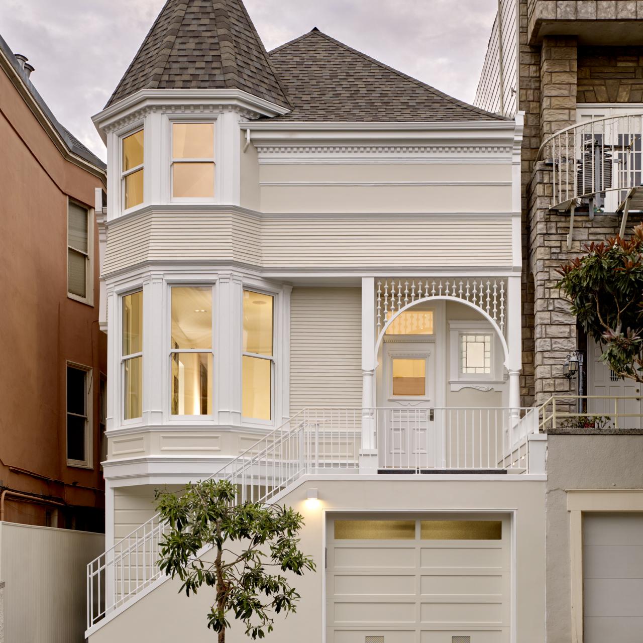 Indoor-Outdoor - Farmhouse - Exterior - San Francisco - by Paragon