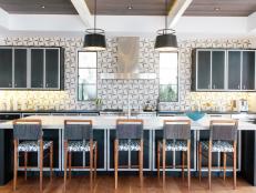 Contemporary Chef Kitchen With Accent Wall