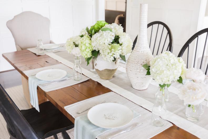 Dining Table With White Hydrangeas