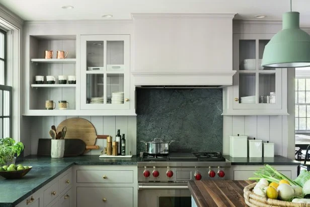 洋書 new country KITCHENS 30 Cozy Country Kitchens | HGTV