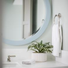Simply White Cottage Bathroom