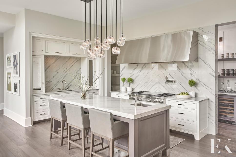 Contemporary White Kitchen With Island