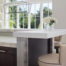 Transitional Eat-In Kitchen
