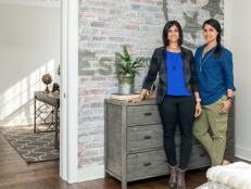 Hosts Alana and Lex LeBlanc in Jordan Haislips newly renovated bedroom, as seen on Listed Sisters.