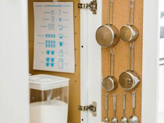 Get organized and empower your little chefs with this custom DIY Measuring Station.