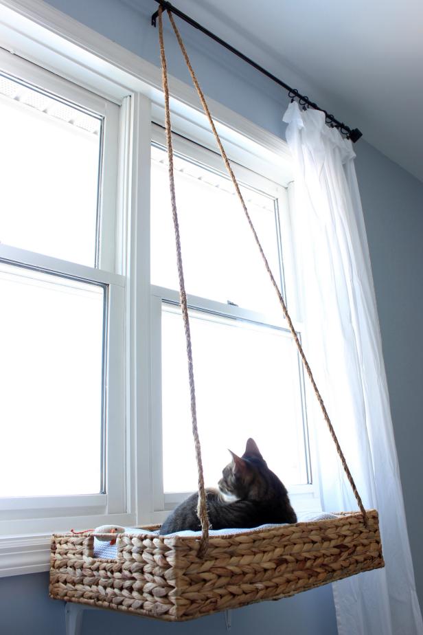 Lofted Cat Bed