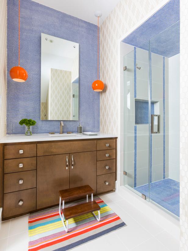 Charming kids bathroom ideas photo gallery 30 Kid Friendly Bathroom Design Ideas Hgtv