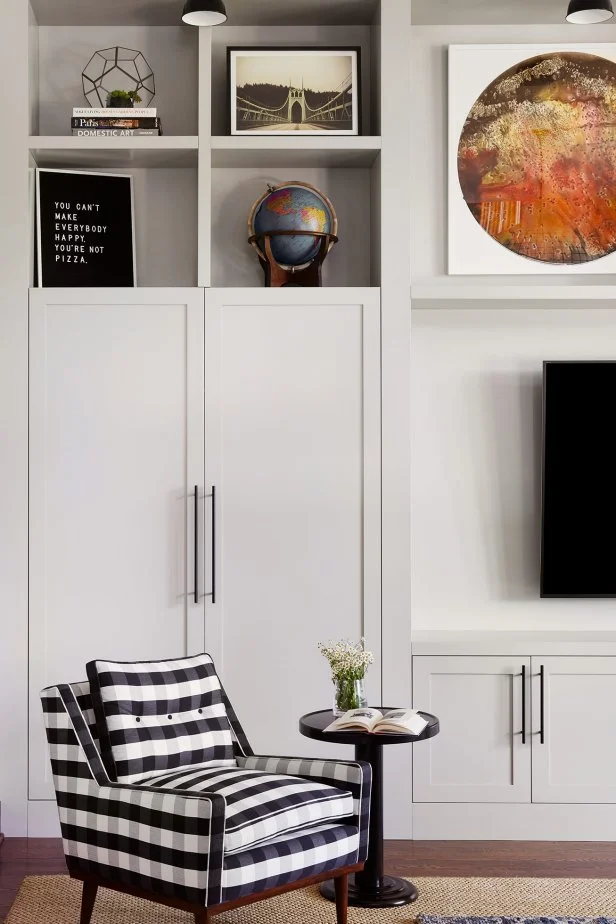 Arts And Crafts Style Living Room: Timeless Charm & Cozy Elegance