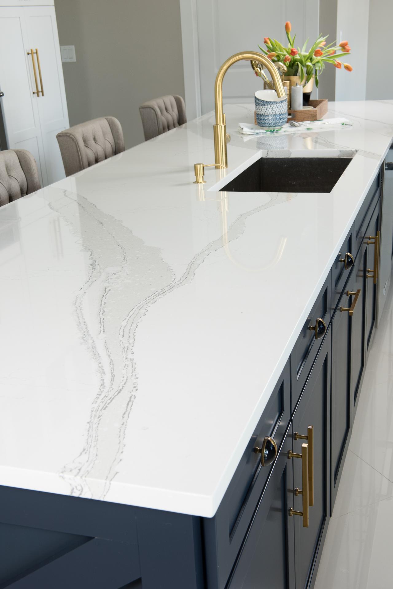 Quartz Countertops White With Blue Countertops Ideas   1502287669323 