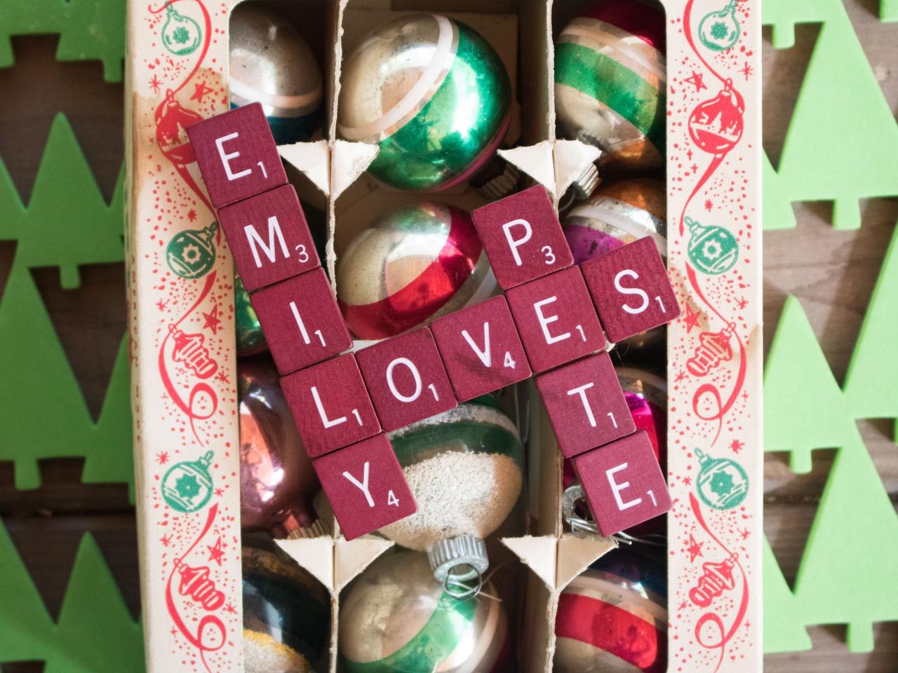 https://hgtvhome.sndimg.com/content/dam/images/hgtv/fullset/2017/9/14/0/Original-Emily-Fazio_First-Holiday-Ornament-Series_scrabble-tile-words.jpg.rend.hgtvcom.1280.960.suffix/1505388293143.jpeg