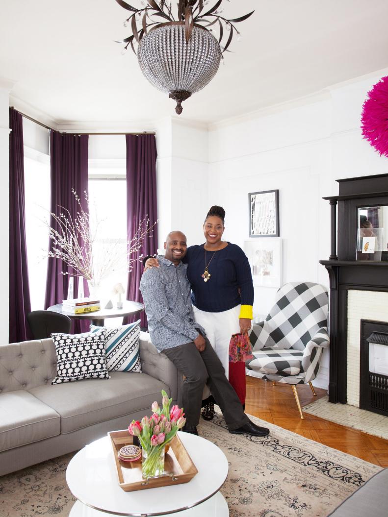 Jeanine Hays and Bryan Mason are the founders of AphroChic (www.aphrochic.com), a New York-based interior design firm. With the company’s motto of modern, soulful style, it’s no surprise that their home, located in the Crown Heights neighborhood of Brooklyn, is an ode to global culture at home. Their live-work space, part home, part design studio, is infused with a cultural aesthetic that is unmistakably AphroChic.