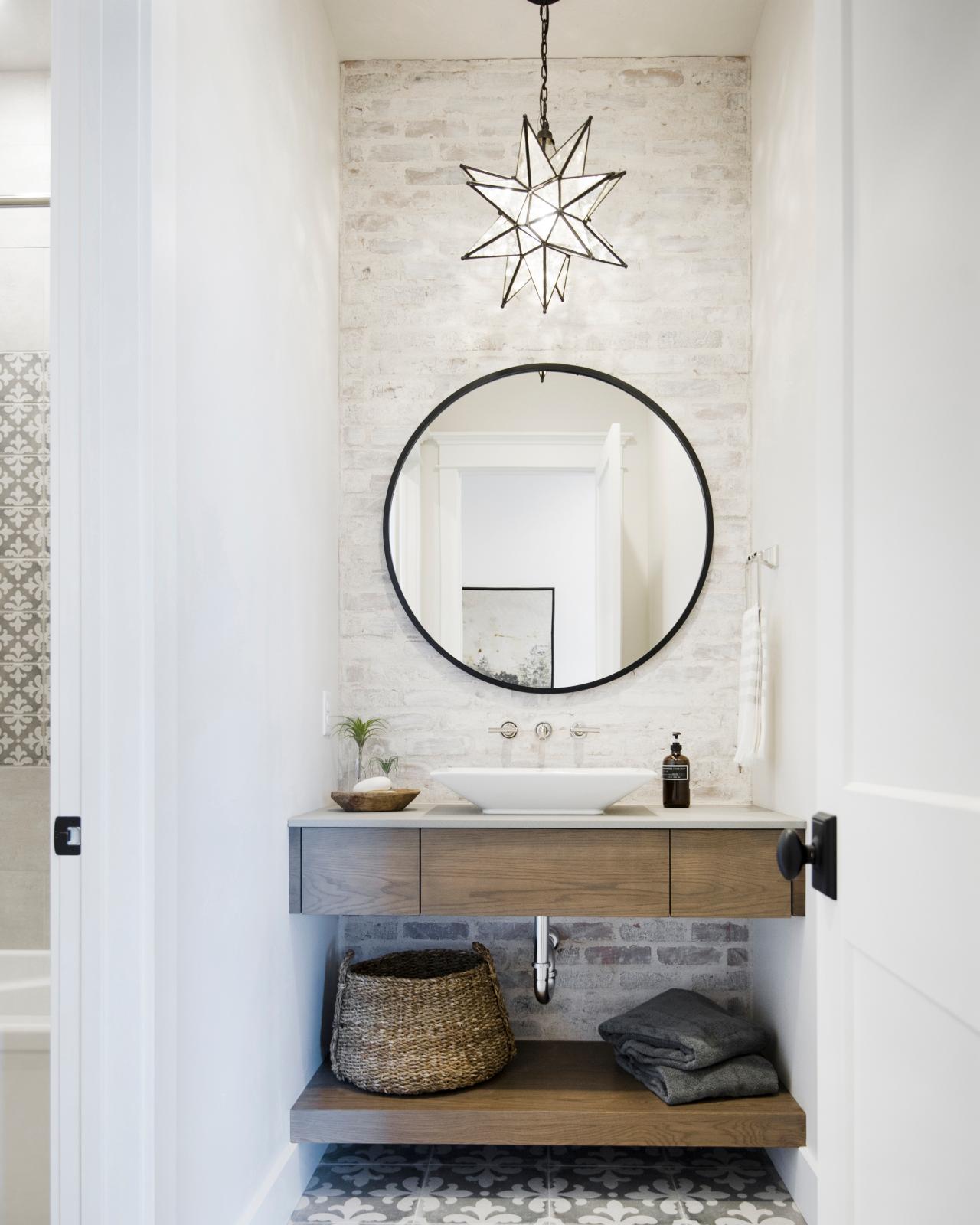 powder room ceiling light