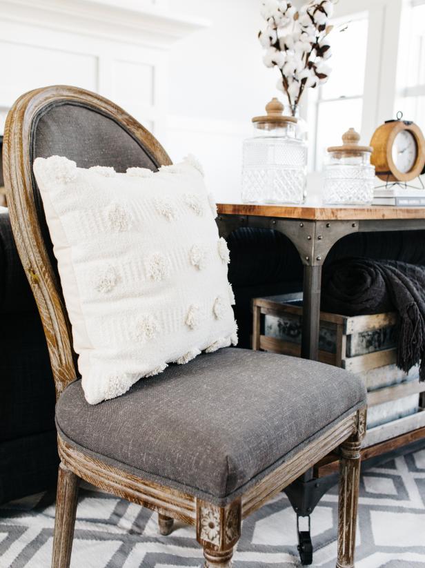 3 Ways To Style A Sofa Table, How To Style A Sofa Console Table
