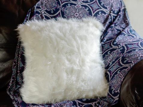 Faux-Fur Pillow How-To