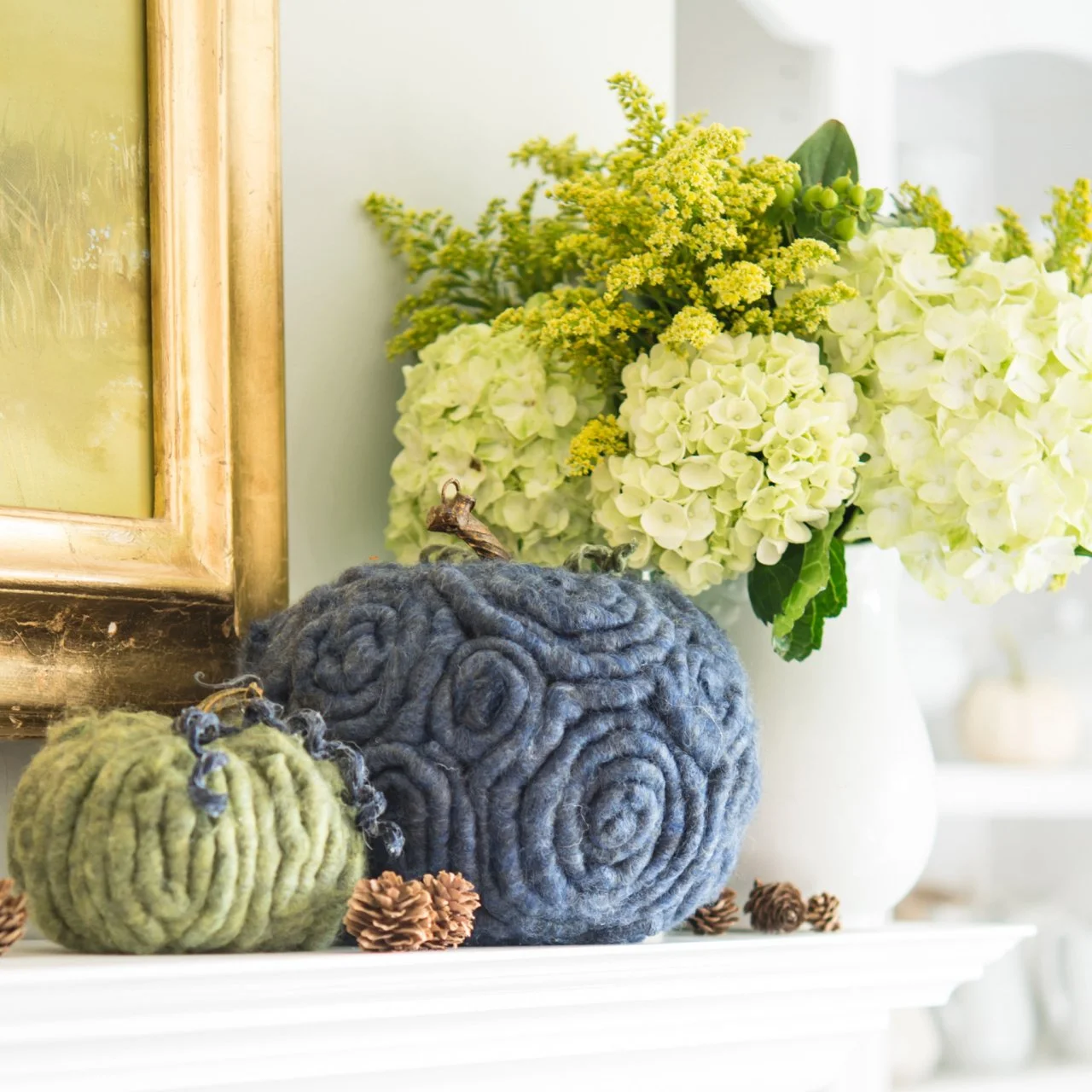 Easy-to-Craft Yarn Pumpkins | HGTV