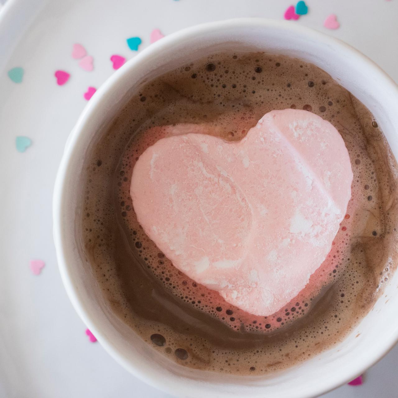 Tie-Dyed Homemade Heart Shaped Marshmallows for Valentine's Day – Diary of  a Mad Hausfrau