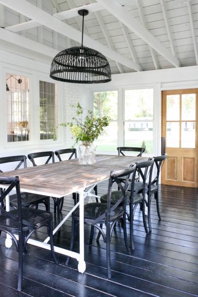 Get Decorating Tips From An Influential Style Blogger Hgtv The best small farmhouse floor plans.