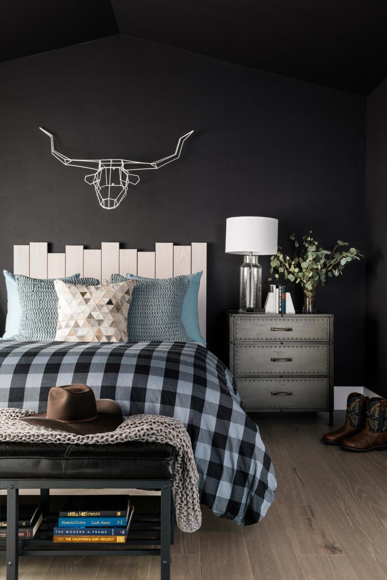 Black Bedroom With Check Bed Linens