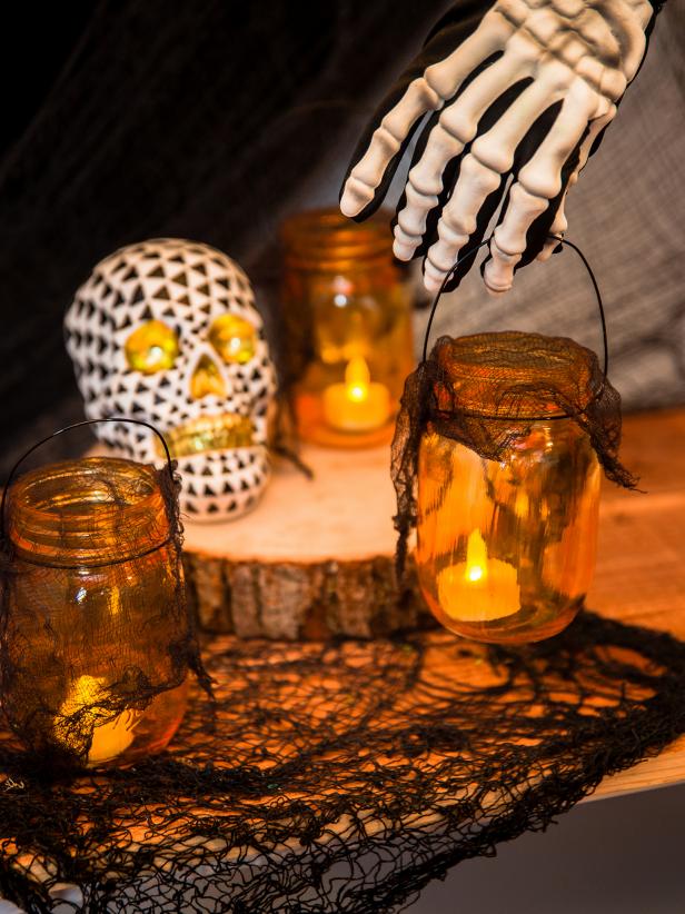 3 Spooky Halloween Mason Jar Crafts | HGTV