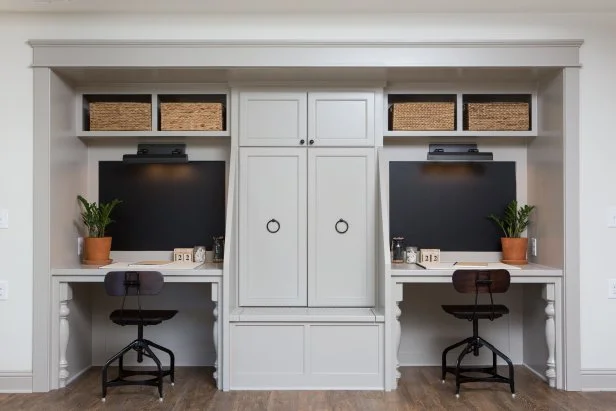 Hgtv Fixer Upper School Room Watch The Gaines' New Series 'Fixer