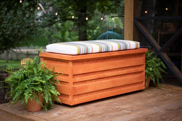 Diy Outdoor Rolling Storage Bench, Outdoor Wooden Storage Bench Canada