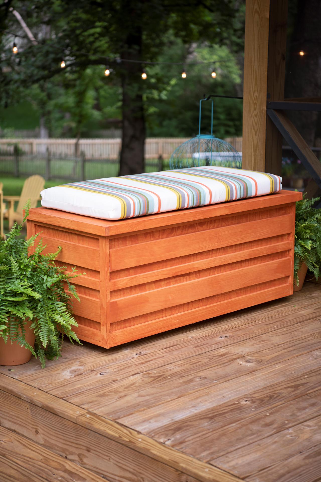 Diy Outdoor Rolling Storage Bench, Outdoor Wood Storage Bench Plans Free