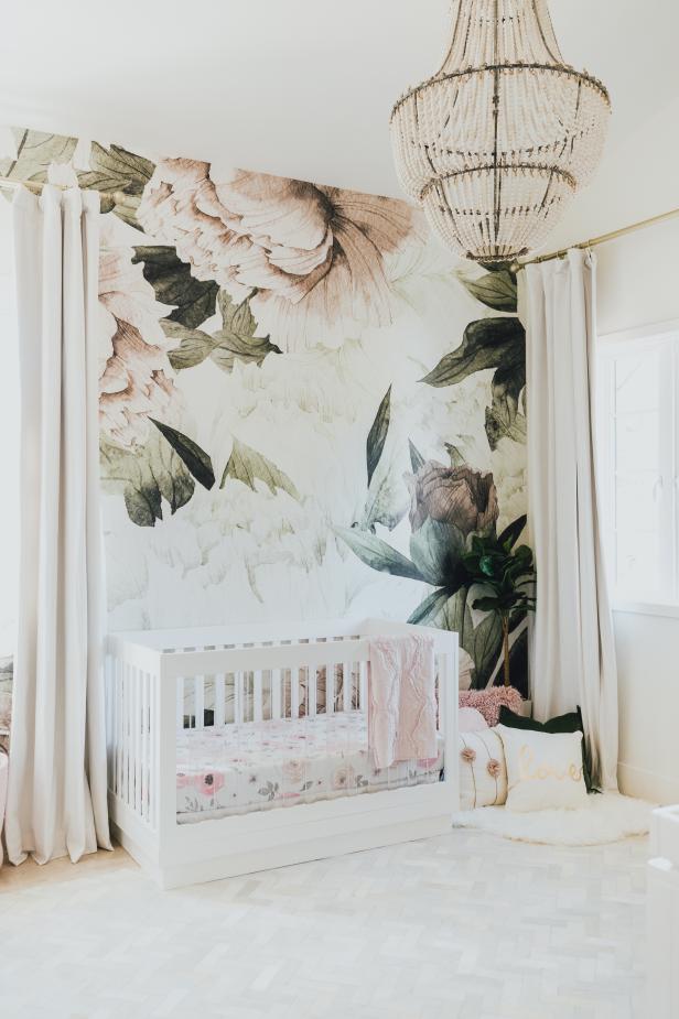 Baby Room Pictures: Pink Rose and Precious Bowie - Andrea