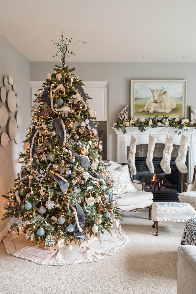 100 DIY Christmas Decorations | Our Favorite Homemade Christmas Decor ...