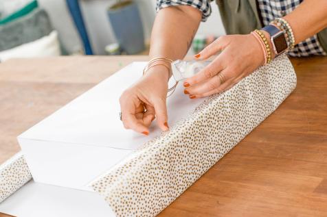 How to Wrap Gifts Perfectly, According to an Expert – StyleCaster