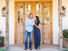 Chip and Joanna Gaines in front of the garden's cottage, as seen on Fixer Upper. (Portrait)