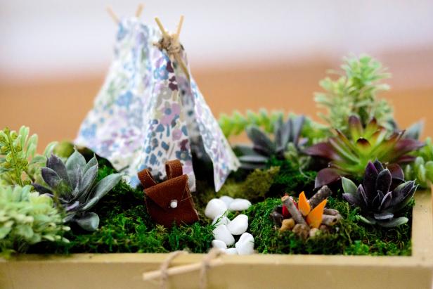 12 Simple Diy Crafts For Fairy Gardens, How Do You Make A Fairy Garden Step By