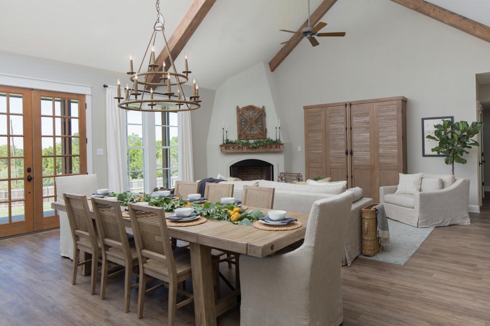 Fixer Upper S Best Dining Rooms And, Joanna Gaines Dining Table Decor