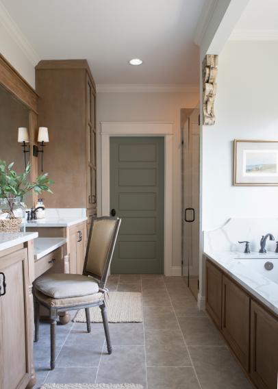 Fixer Upper Master Bedroomaster Bathrooms Hgtv S Fixer Upper Master Bedroomaster