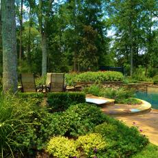 Cottage Backyard with Pool 