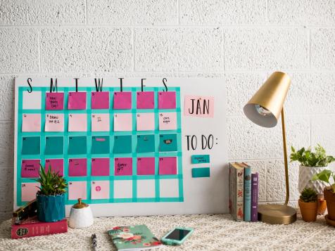 DIY Sticky Note Calendar