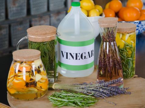4 All-Natural Vinegar Cleaners That Smell Good + Work Hard
